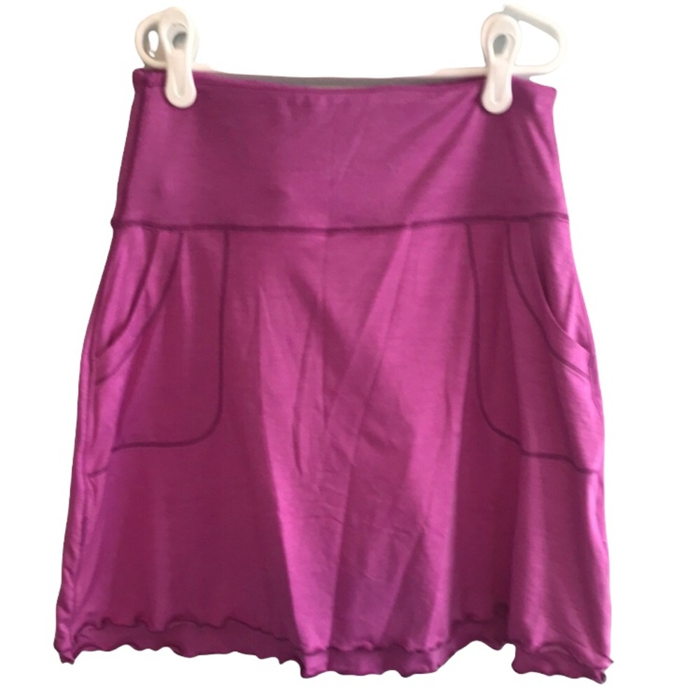NWT! Peter Millar skirt